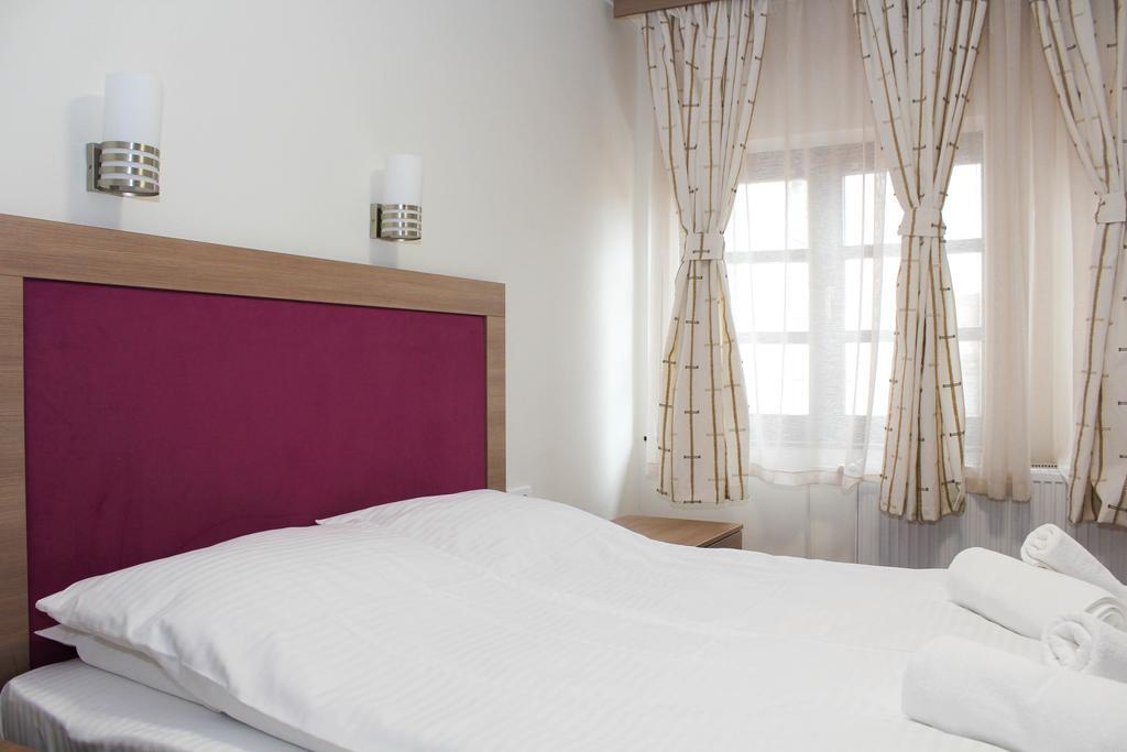 Wake Up Apartments And Rooms Belgrade Extérieur photo