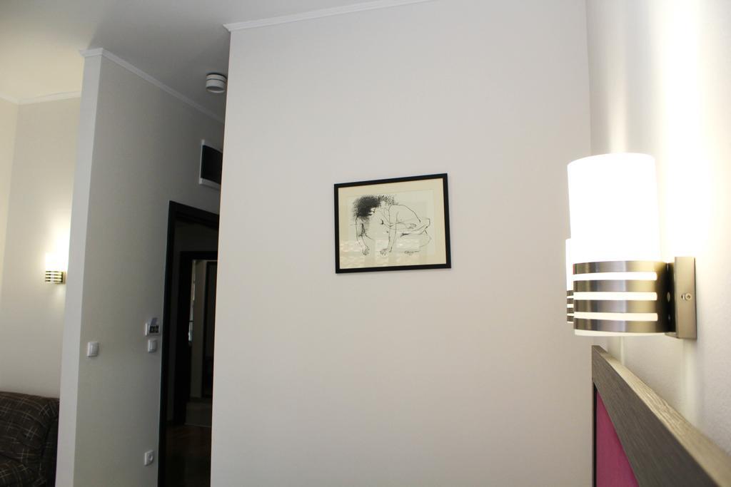 Wake Up Apartments And Rooms Belgrade Extérieur photo