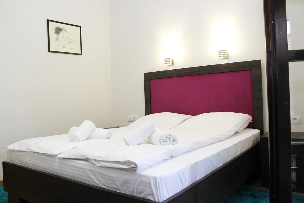 Wake Up Apartments And Rooms Belgrade Extérieur photo