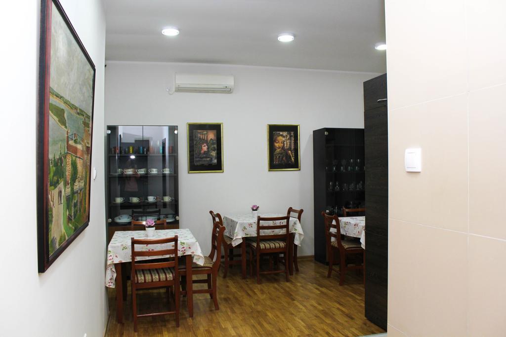 Wake Up Apartments And Rooms Belgrade Extérieur photo