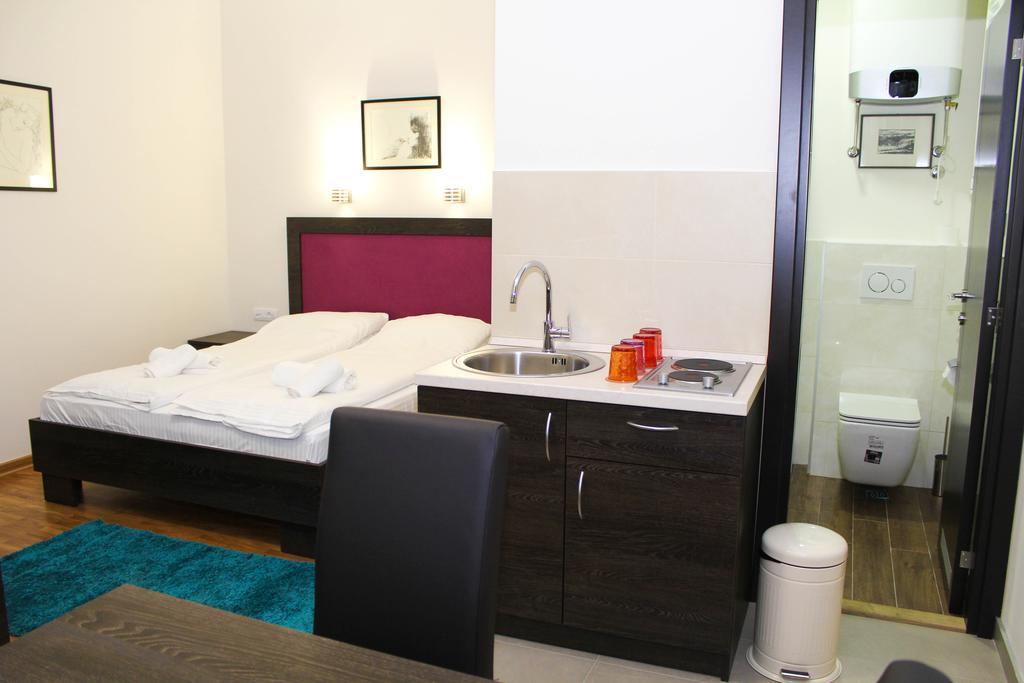 Wake Up Apartments And Rooms Belgrade Extérieur photo