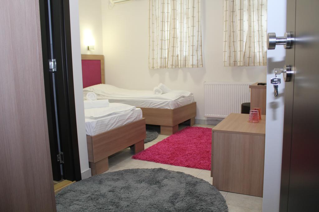 Wake Up Apartments And Rooms Belgrade Extérieur photo