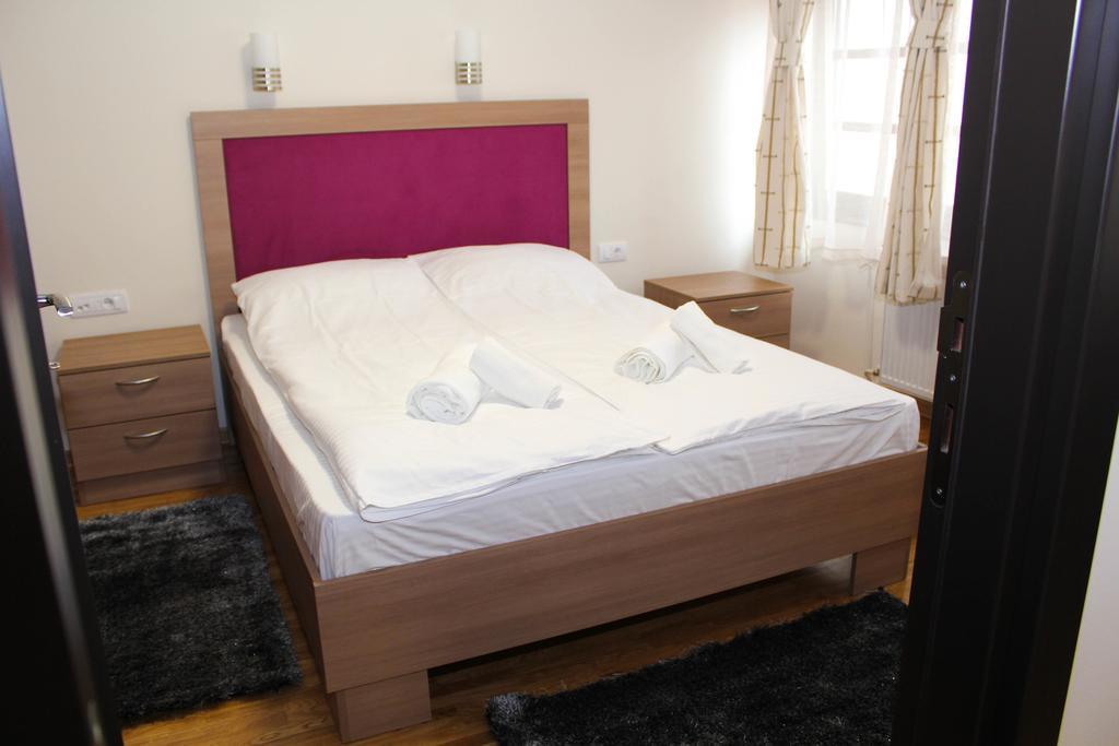 Wake Up Apartments And Rooms Belgrade Extérieur photo